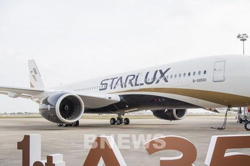 STARLUX nhận máy bay A350 đầu tiên