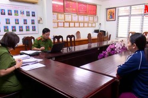 Công an An Giang khởi tố, bắt giam nữ giám đốc buôn lậu nước giải khát