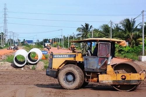 Quyết tâm giảm áp lực giao thông qua nội ô thành phố Tân An