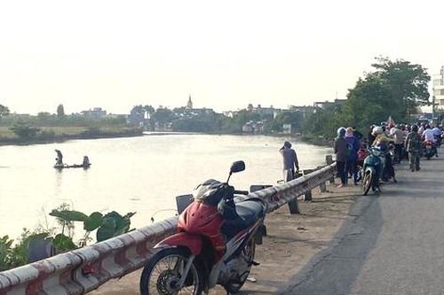 Nghi vấn, nam thanh niên đuối nước trên sông do đi trộm mèo