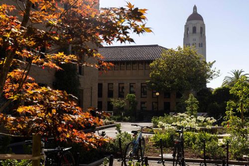 Giả mạo làm sinh viên Stanford để sống 'chui' trong ký túc xá