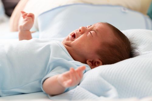 Hiện tượng khóc dạ đề ở trẻ sơ sinh
