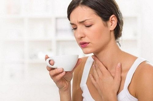 Giật mình 5 triệu chứng ung thư vòm họng dễ bị bỏ qua