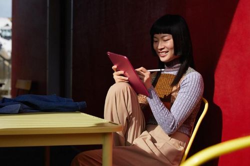 Nhà Táo 'ra lò' iPad màu hồng rực rỡ, iFan mê mẩn