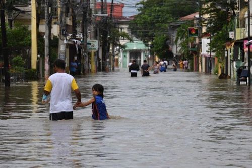 Bão Nalgae hướng tới Hong Kong sau khi hoành hành tại Philippines