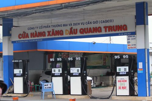 TP Hồ Chí Minh có 108/550 cửa hàng thiếu xăng, dầu