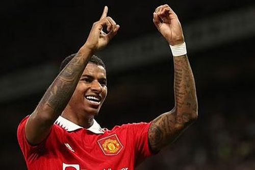 Man United sắp 'trói chân' Rashford