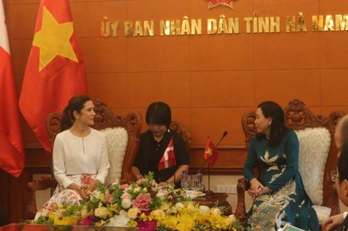 Công nương Mary Elizabeth (Đan Mạch) thăm và làm việc tại Hà Nam
