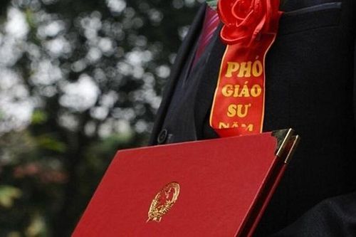 Công bố ứng viên GS và PGS được Hội đồng Giáo sư Nhà nước thông qua