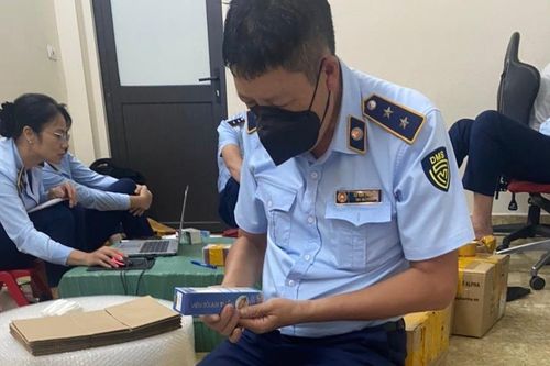 Chuyển hồ sơ vụ 'Viên sủi An thần giả' sang cơ quan điều tra quận Bắc Từ Liêm