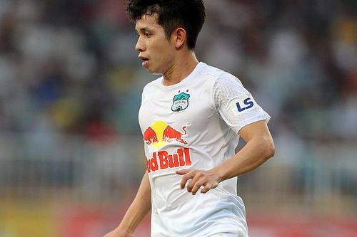 Đại gia V.League muốn chiêu mộ Nguyễn Phong Hồng Duy