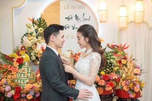 Gia thế hoành tráng của các Hoa - Á hậu, ai xếp thứ nhất?