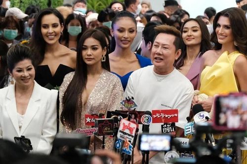 Ngài Nawat lại gặp biến, bị nhà tài trợ chính đâm đơn kiện: Kỷ niệm 10 năm Miss Grand quá 'đen tối'