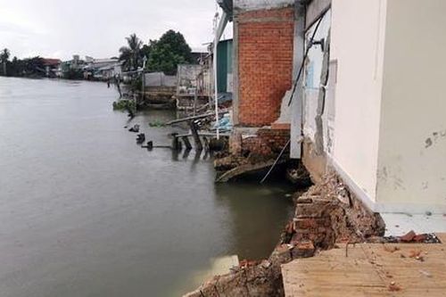 Miền Tây: Thấp thỏm nỗi lo sạt lở ven sông, rạch