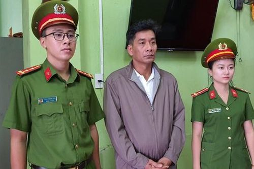 Thuê 2 xe ô tô rồi mang đi cầm để chiếm đoạt tài sản