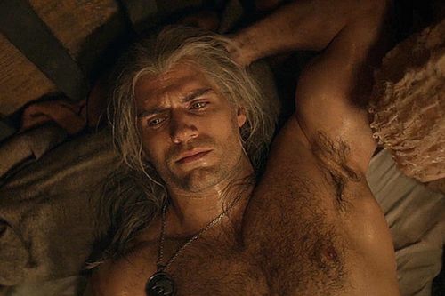 Khán giả phản ứng khi Henry Cavill rời bỏ 'The Witcher'