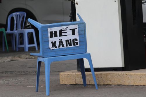 TP.HCM còn 55 cây xăng thiếu hàng