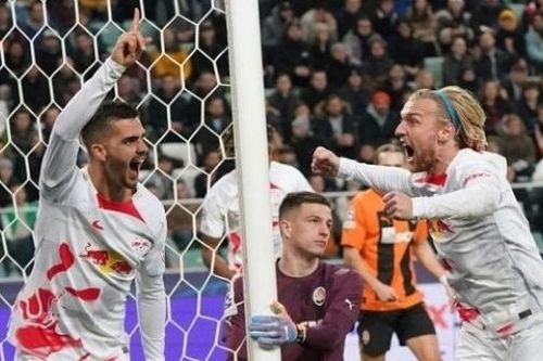 RB Leipzig và AC Milan giành 2 vé cuối cùng vào vòng 1/8 Champions League