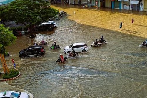 Đề xuất dùng máy bay không người lái thông báo ngập ở đô thị