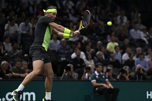 Nadal dừng bước ngay trận ra quân Paris Masters