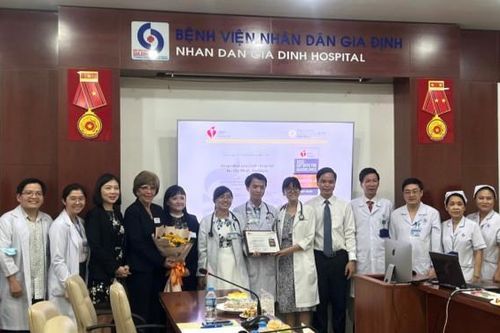 Bệnh viện Nhân dân Gia Định đón nhận 'Chứng nhận đồng' về điều trị suy tim của Hiệp hội Tim mạch Hoa Kỳ (AHA)
