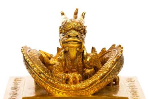 Bộ Ngoại giao hỗ trợ đưa ấn vàng 'Hoàng đế chi bảo' về nước
