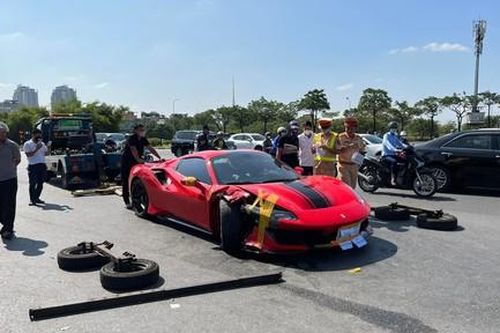 Tài xế siêu xe Ferrari ra đầu thú sau tai nạn chết người