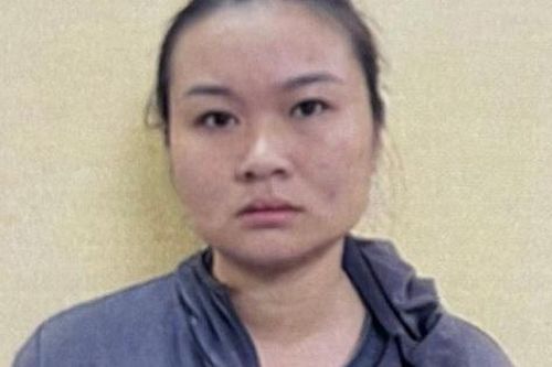 Bắt 'nữ quái' chuyên lẻn vào đám cưới trộm phong bì mừng