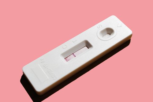 Test nhanh liệu còn phát hiện được người nhiễm nCoV biến chủng mới?