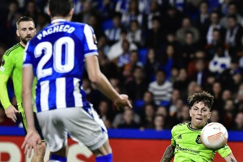 Paul Scholes chê MU chơi bóng như đội hạng 2