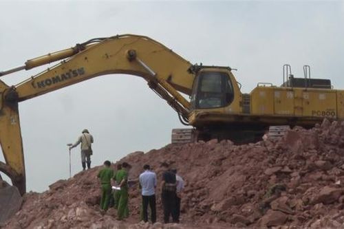 Cảnh sát tóm gọn 20 đối tượng 'đất tặc' cùng nhiều phương tiện liên quan