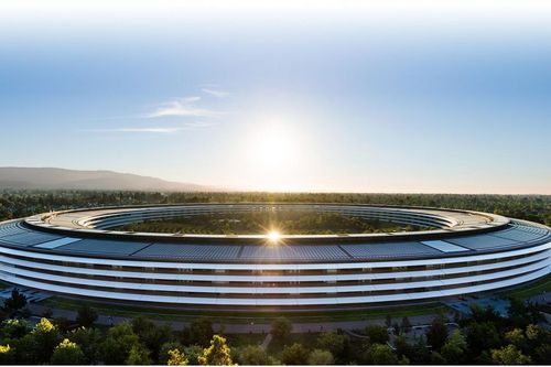 Apple đóng băng việc tuyển dụng