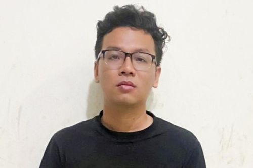 Tin lời 'tiên tri' bói bài Tarot, cô gái chuyển hơn 2,2 tỷ đồng để 'giải hạn'