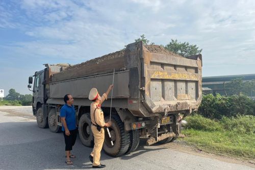 'Đảm bảo 99% tài xế là công dân địa phương không cơi nới thành, thùng xe tải'