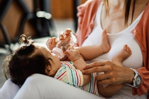 Việc không nên làm khi trẻ bị tiêu chảy