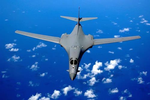 Mỹ điều máy bay ném bom B-1B đến bán đảo Triều Tiên