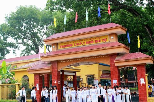Trường THPT Ngô Gia Tự thông báo mời dự Lễ kỷ niệm 60 năm thành lập