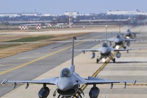 Mỹ điều oanh tạc cơ B-1B tham gia ngày cuối cùng của cuộc tập trận chung với Hàn Quốc