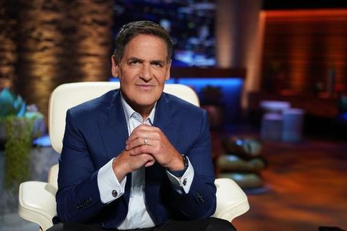 Lý do tỷ phú 'Shark Tank' Mỹ khuyên nên vứt luôn thẻ tín dụng