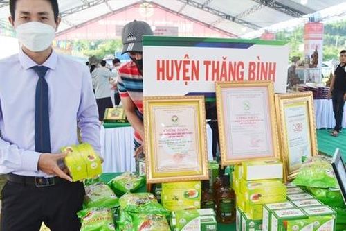 'May áo' cho sản phẩm OCOP