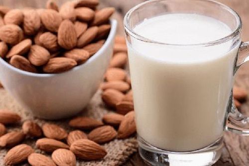 Sữa hạnh nhân - những lợi ích sức khỏe không ngờ