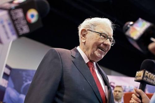 Tập đoàn của tỷ phú Buffett lỗ 2,6 tỷ USD vì chứng khoán, thiên tai