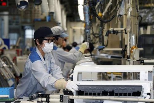 Tốc độ tăng năng suất lao động của Việt Nam chưa đủ nhanh