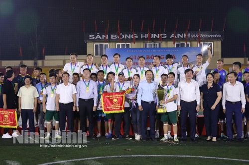 Đội bóng đá Công an huyện Nho Quan giành chức vô địch Giải bóng đá thanh niên huyện Nho Quan năm 2022