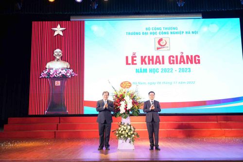 Đại học Công nghiệp Hà Nội: Thúc đẩy mô hình đại học thông minh, sẵn sàng cho đột phá trong năm học mới