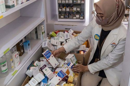 Số trẻ em tử vong do siro ho tại Indonesia tăng lên 195