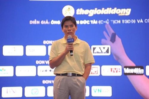Lãnh đạo Thế Giới Di Động chi chục tỷ đồng đỡ giá cổ phiếu