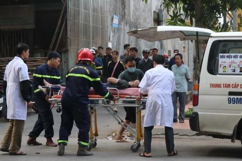 Bắc Ninh: Sập giàn giáo, 2 người thương vong