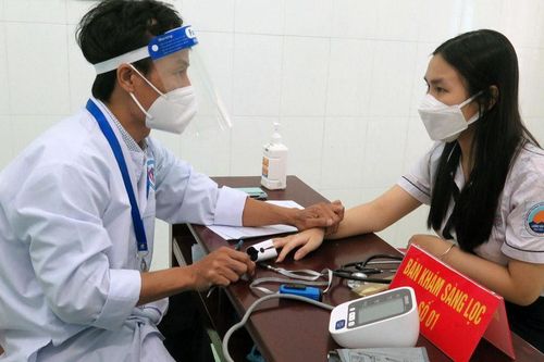 Phú Yên nâng cao tỷ lệ bao phủ vaccine phòng Covid-19 ở trẻ em