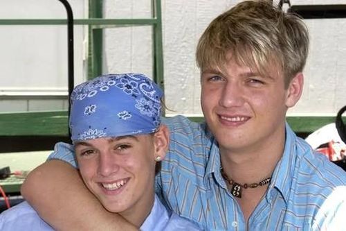 Vết trượt dài của 'Hoàng tử nhạc Pop' Aaron Carter
